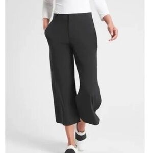 Athleta Black Wide-Leg Tribecs Crop Pants- Size M
